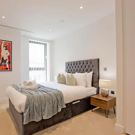 Luxury Retreat Apartment London