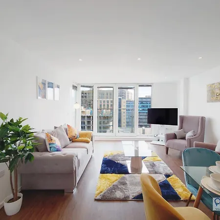 Deluxe Two Bed By Excel & O2 * London
