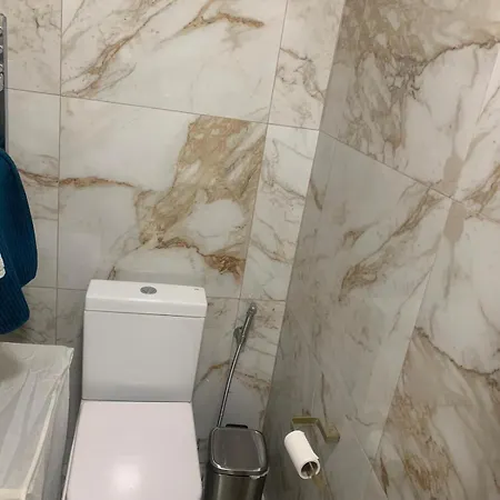 Mayfair Guest house Northolt (Greater London)