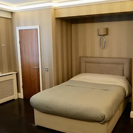 Prime Location Studio Apartment