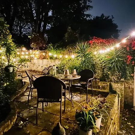 Kensington Secret Gem