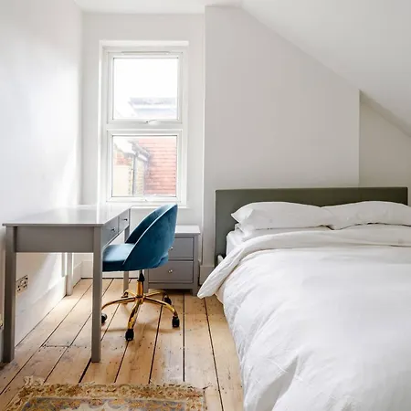 Blue Valley House Holiday home London