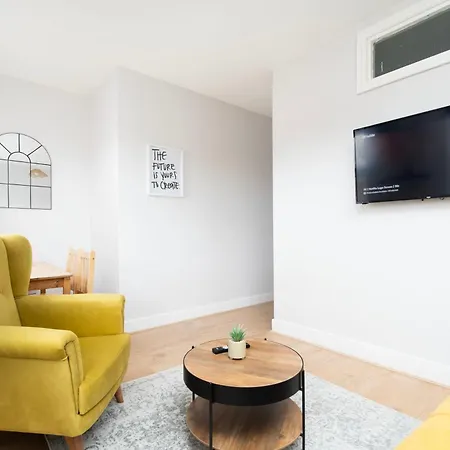 Apartment 2 Bedroom Flat Near Tottenham Hotspur Stadium London