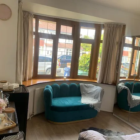 Guest house Mayfair Northolt (Greater London)