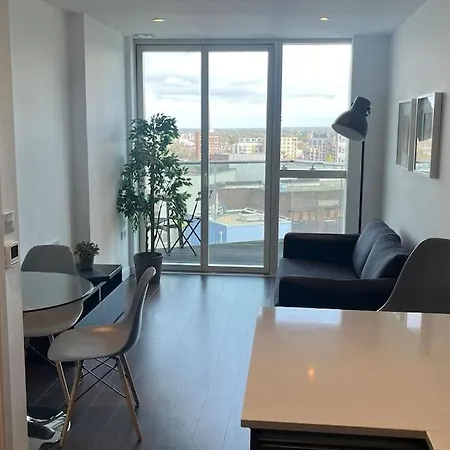 Apartment Balcony View In London *