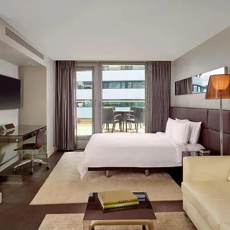 Park Plaza Westminster Bridge 4*