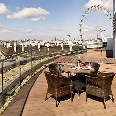 Park Plaza Westminster Bridge Hotel 4*