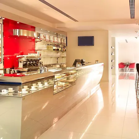 Park Plaza Westminster Bridge 4*