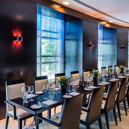Hotel Park Plaza Westminster Bridge 4*