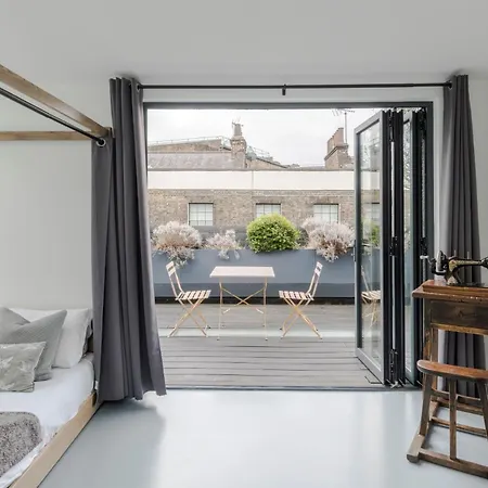 Holiday home Magic Moments - Bridge - By Frankie Says London