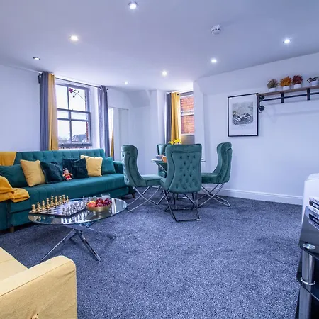 Luxurious 1-bedroom Penthouse On Oxford Street 11g *