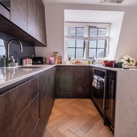 Appartamento Luxurious 1-bedroom Penthouse In Marble Arch 71 Londra