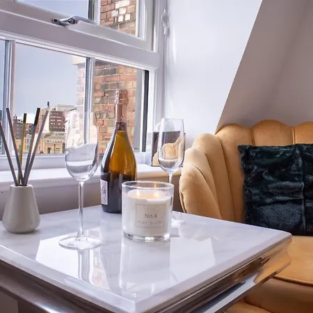 Luxurious 1-bedroom Penthouse In Marble Arch 71 Apartment *