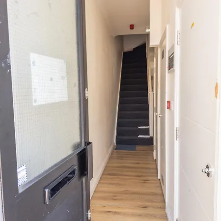 Apartment Evergreen Apartments, Flat 3, London