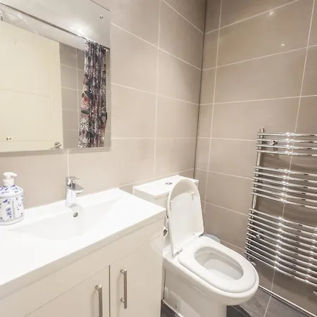Apartment Evergreen Apartments, Flat 3,