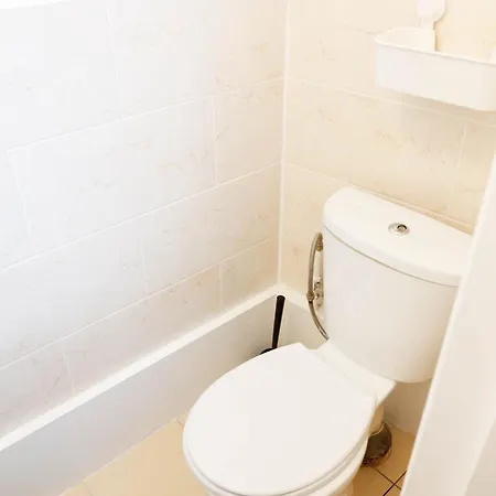 Alloggio in famiglia Stylish 1-minute Walk To Camden Town Metro, Shops, Cafes, Bars & Restaurants With Shared Bathrooms Londra