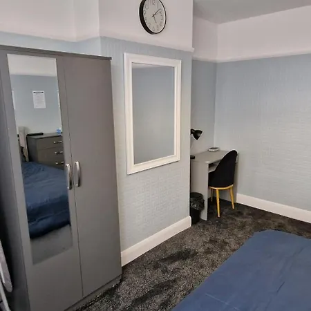 Homestay Rowan Crescent's Luxury Stay-in 2 Streatham Vale