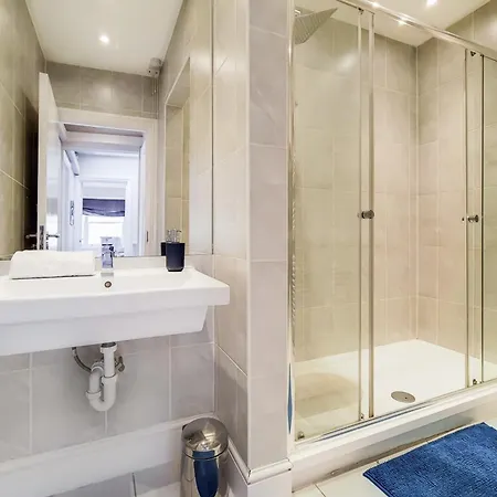 Apartment Modern And Spacious In South Kensington *