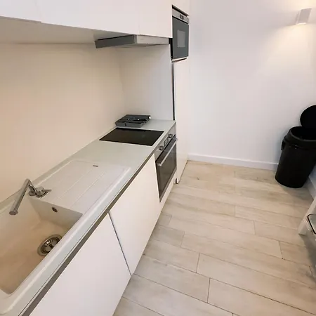 Hyde Park Two Bedroom
