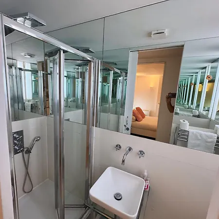 Hyde Park Two Bedroom