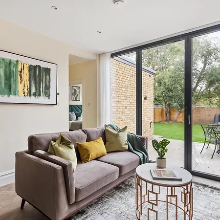 Richmond - Spacious 2 Bedroom Flat - With Garden Apartment Richmond (Greater London)