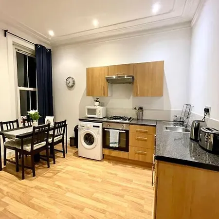A Charming One Double Bedroom Flat