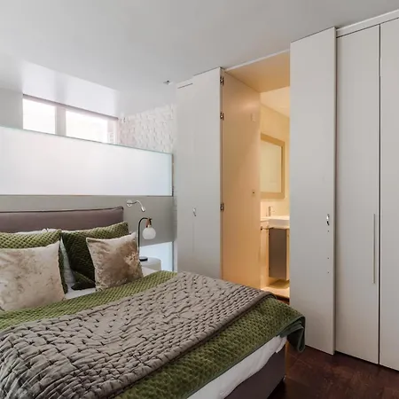 Apartment Modern Times - Covent Garden By Frankie Says London