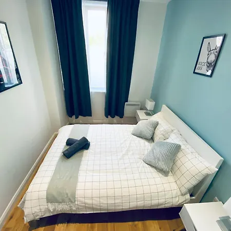 Apartment 2 Bedroom Flat - 2 Bath - 15 Min Camden Town London
