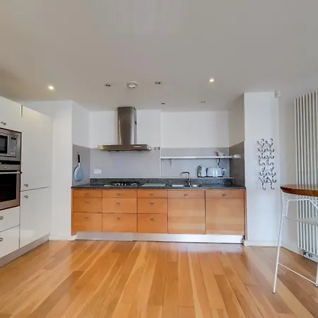 Apartment Greenwich Mill - Modern Comfort & Historic Charm *