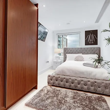 Apartment 3bed 2bath With High Rise View Canary Wharf *
