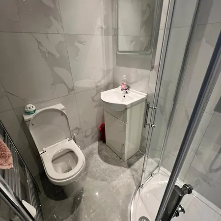 Guest house Is Not Open