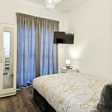 Guest house Urban Forest Heaven *