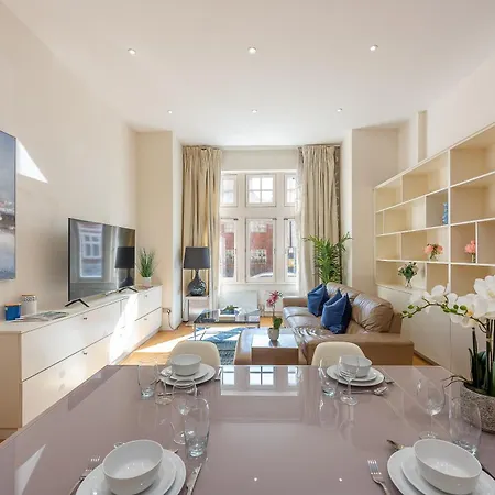 Apartment Moments From Hyde Park And Notting Hill, Free Luggage Storage And Washing Machine Dryer London