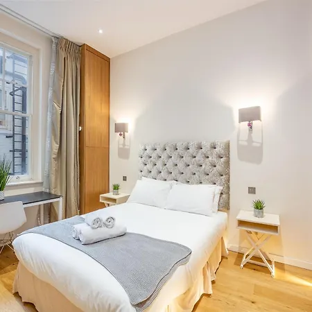 Apartment Moments From Hyde Park And Notting Hill, Free Luggage Storage And Washing Machine Dryer
