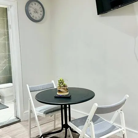 Apartment Guest&rest Elite 2 London