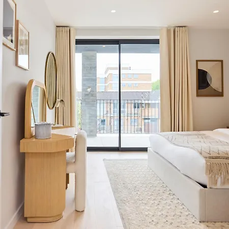 아파트 The Brondesbury Scenery - Bright 1bdr Flat With Balcony & Parking