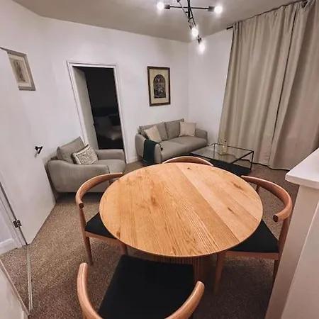 Modern Flat In