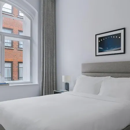 Sonder The Arts Council 4* London