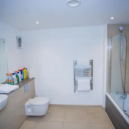 Prestige 2 Bed Balcony *