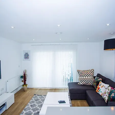 Apartment Prestige 2 Bed Balcony Abbey Wood