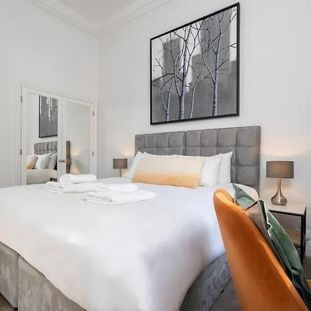 3 Sloane Gardens 2*