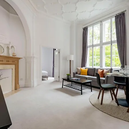 Apartmanhotel 3 Sloane Gardens 2*