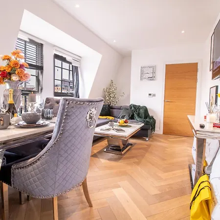 Marble Arch Penthouses With Skyline Views