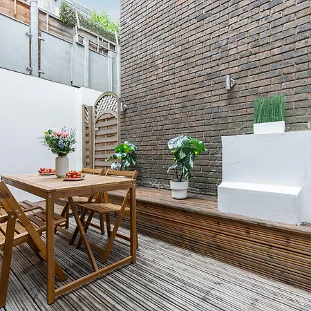 Covent Garden Apartment