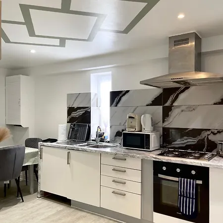 Apartment Stanton - Impeccable And Stylish 2 Bedroom *