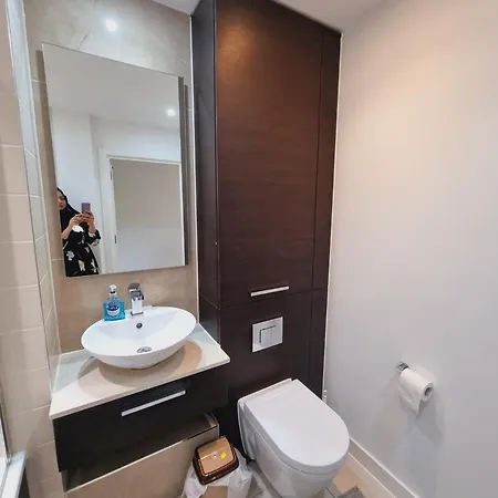 Street View Apartment