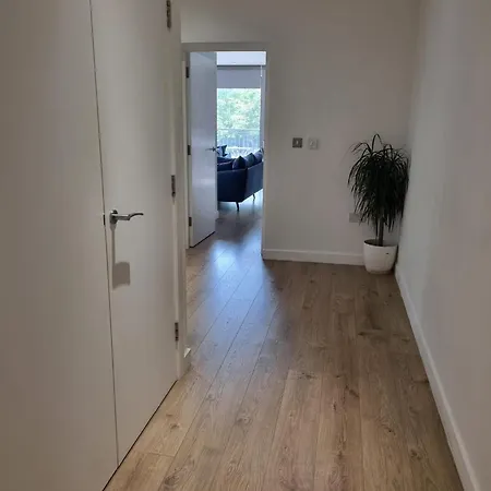 Apartment Street View *