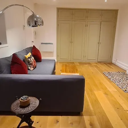 Apartment Boutique Flat In Notting Hill Gate Problems Fixed *