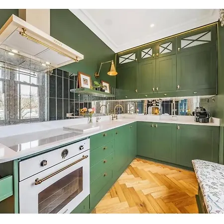 Boutique Studio In Putney,wimbledon London