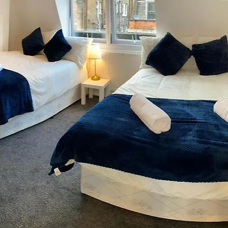 Russell Square Private Homestay